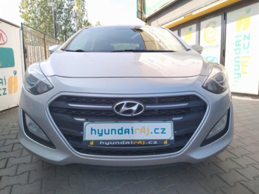 Hyundai i30, 1.6.-AUTOMAT-KAMERA-VYHŘÍ.SEDA, kombi