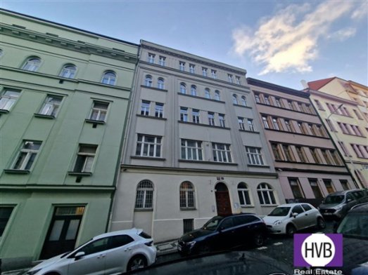 Prodej nebytového prostoru 12,3 m2, OV, Praha 3 - Žižkov, ul. Cimburkova
