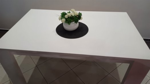 Jídelní stůl bílý lesk 140x90x76