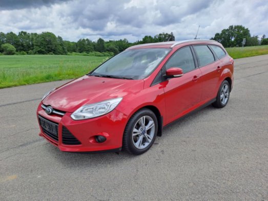 Ford Focus, 1.0 EcoBoost SERVISKA PĚKNÝ, kombi,