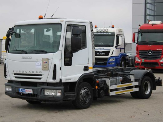 Iveco, pro přepravu kontejnerů