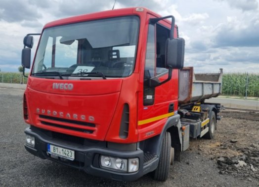 Iveco, pro přepravu kontejnerů